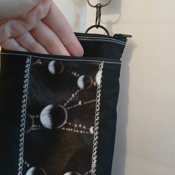 New Mini Travel Sling pack Crossbody Photo Canvas Water droplet Web Black denim - Picture 9 of 10